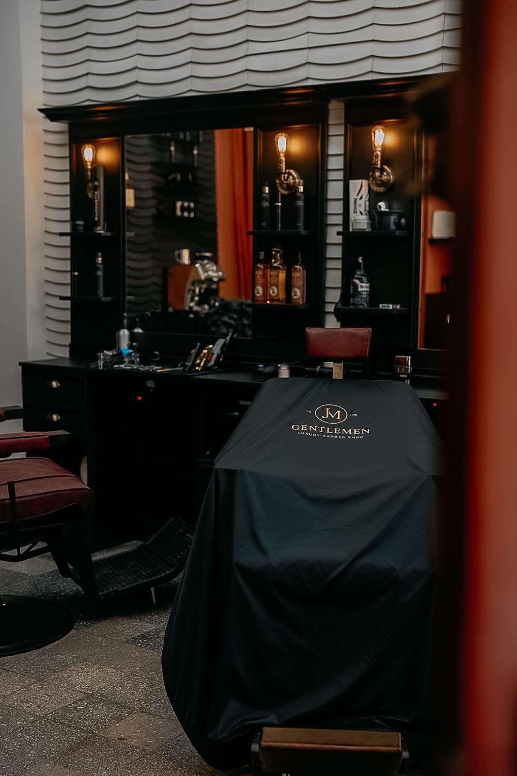 Expert barbers